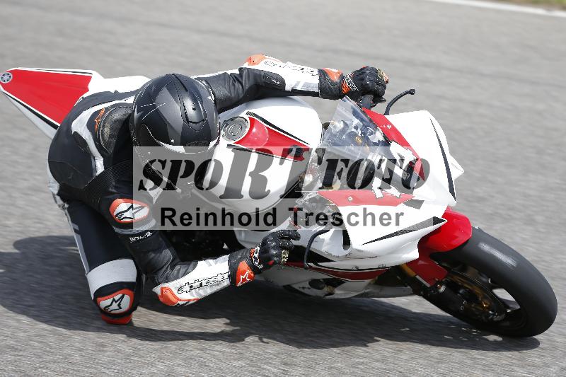 /Archiv-2024/29 12.06.2024 MOTO.CH Track Day ADR/Gruppe rot/114